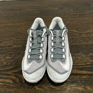 Nike men’s Alpha Huarache metal baseball cleats. Size 9. Brand new.